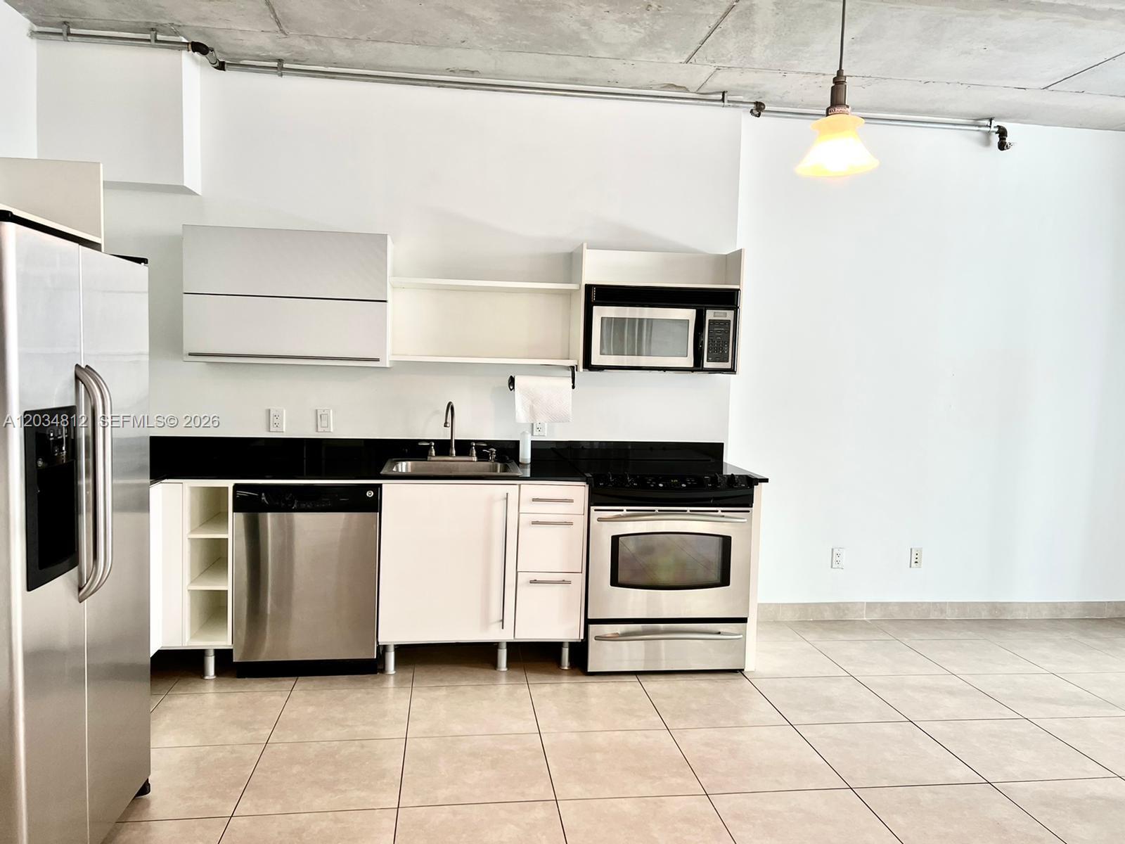 690 SW 1st Ct # 1026, Miami FL 33130 photo 2