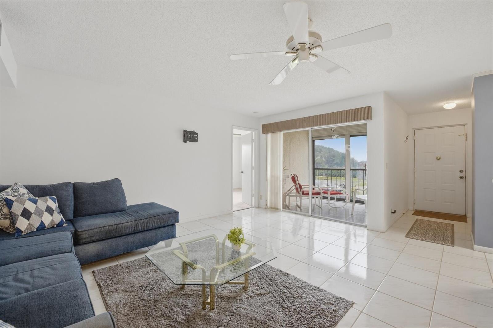 14898 Wedgefield Drive # 208, Delray Beach FL 33446 photo 2