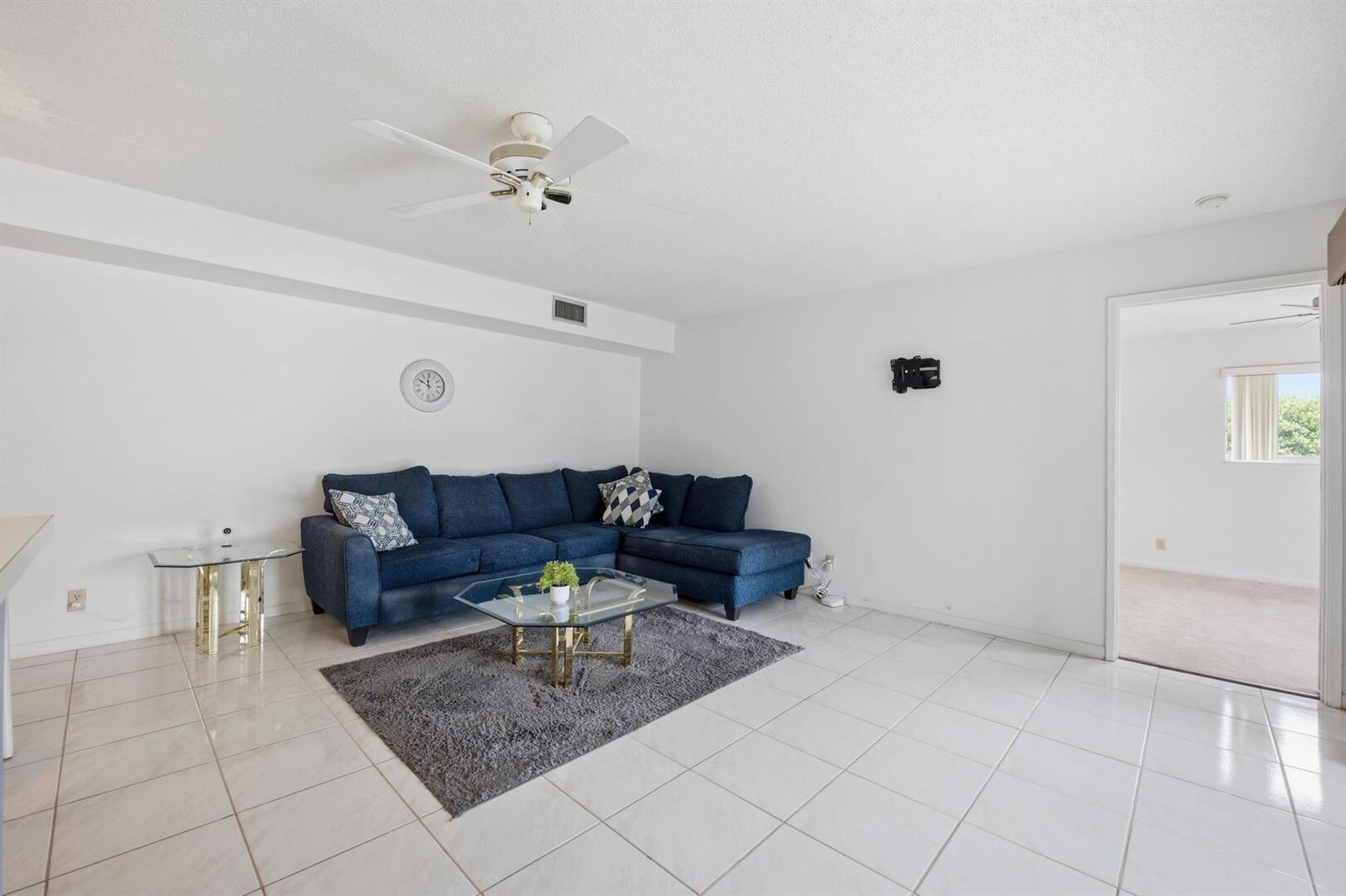 14898 Wedgefield Drive # 208, Delray Beach FL 33446 photo 3