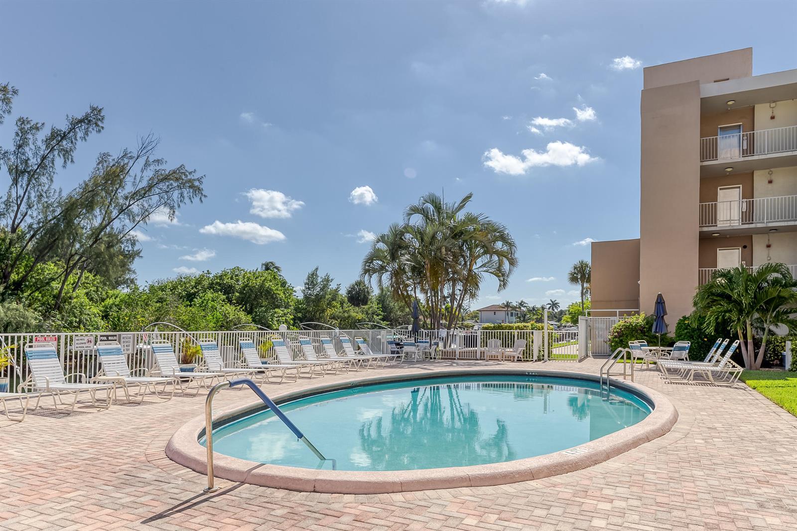 2850 NE 14th St Causeway # 308b, Pompano Beach FL 33062 photo 2