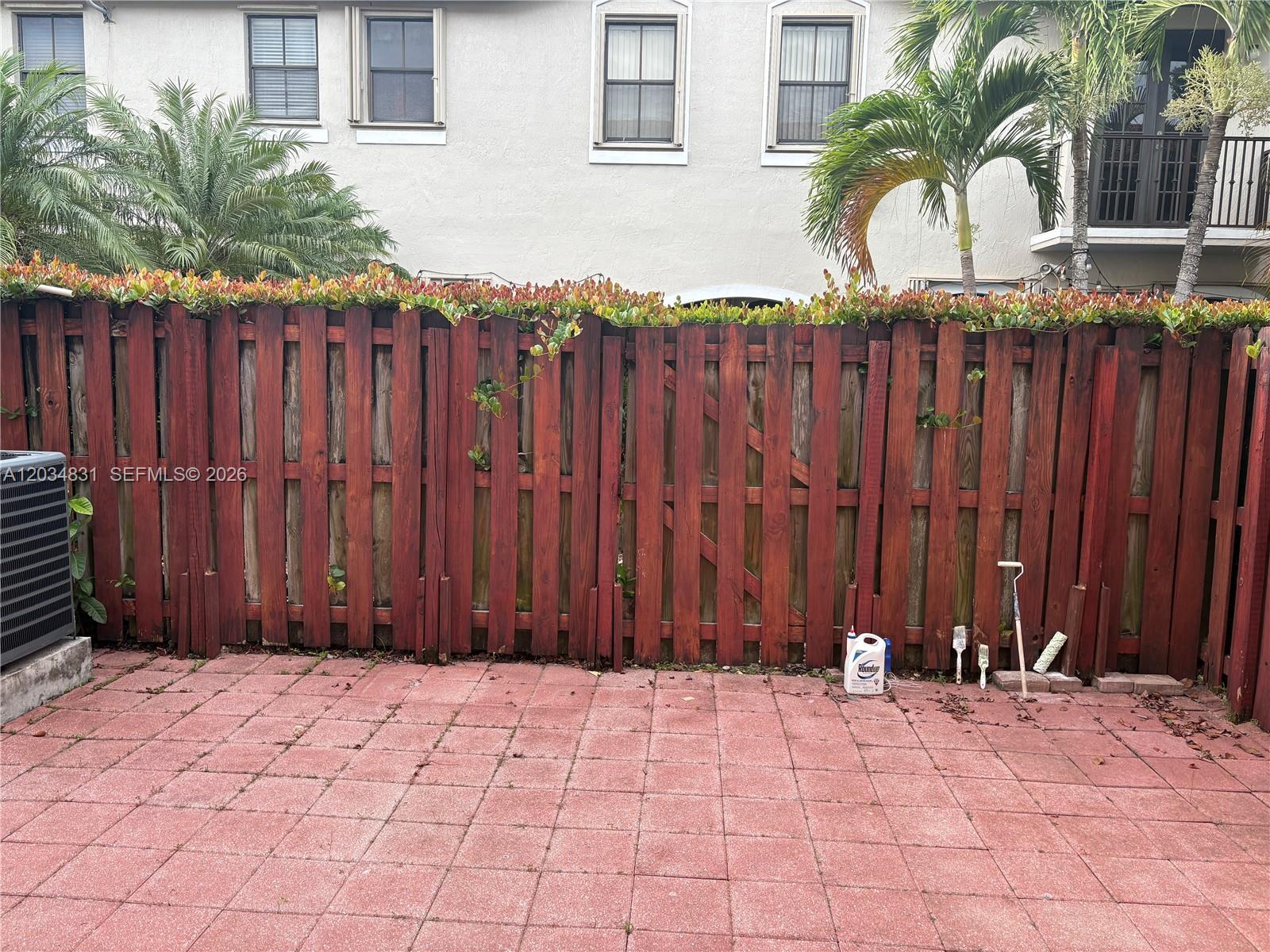 10383 NW 30th Ter, Doral FL 33172 photo 5