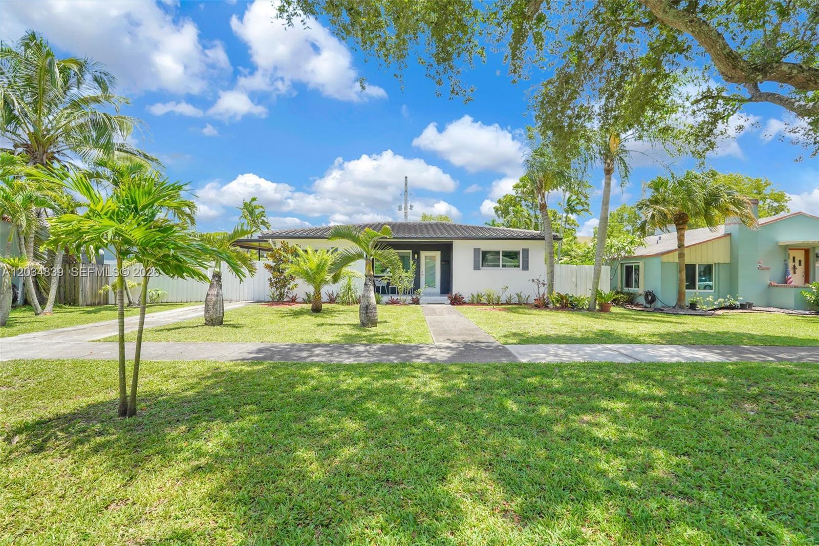 240 Nahkoda Dr, Miami Springs FL 33166 photo 3