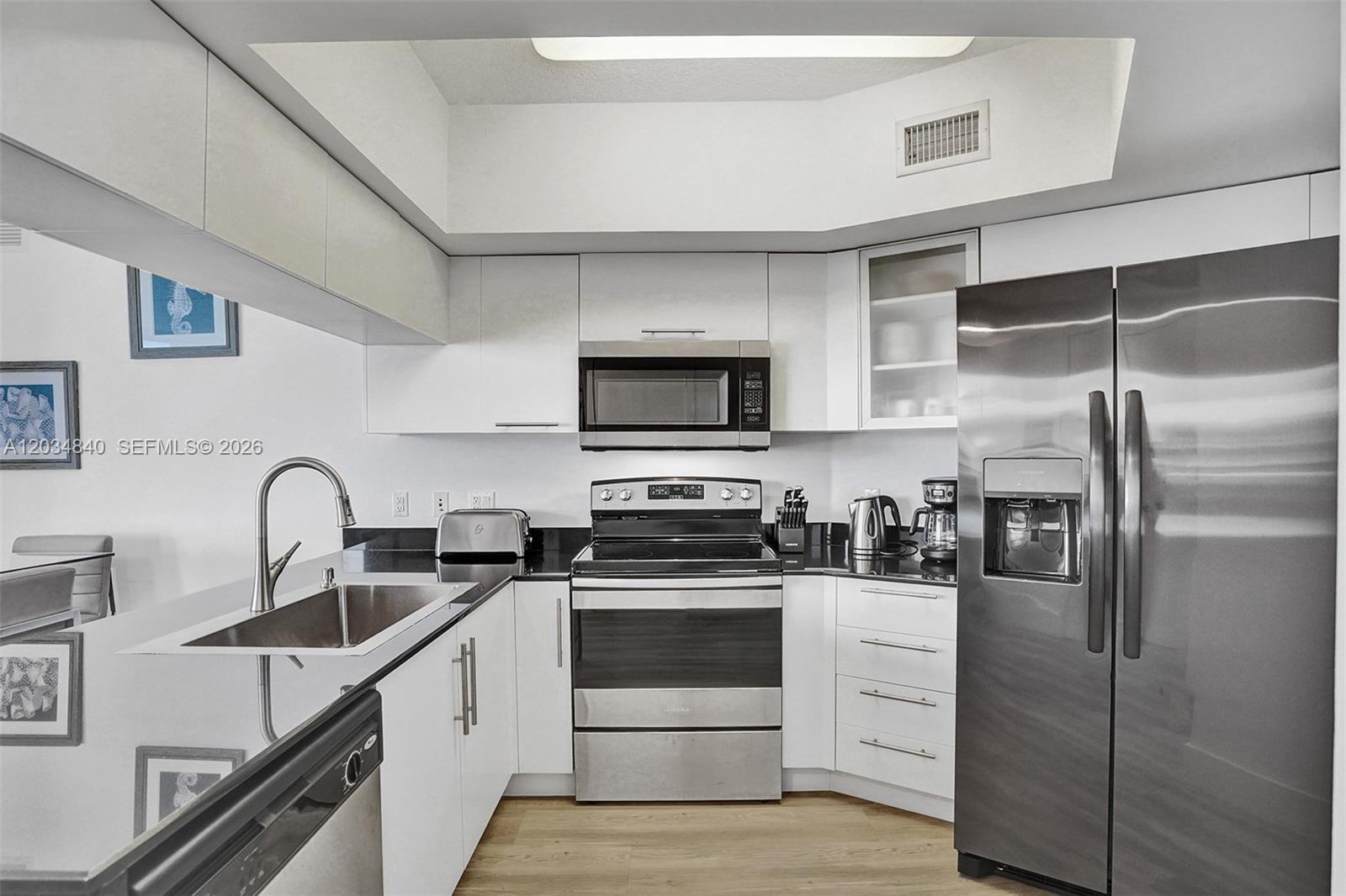 1750 N Bayshore Dr # 3802, Miami FL 33132 photo 5