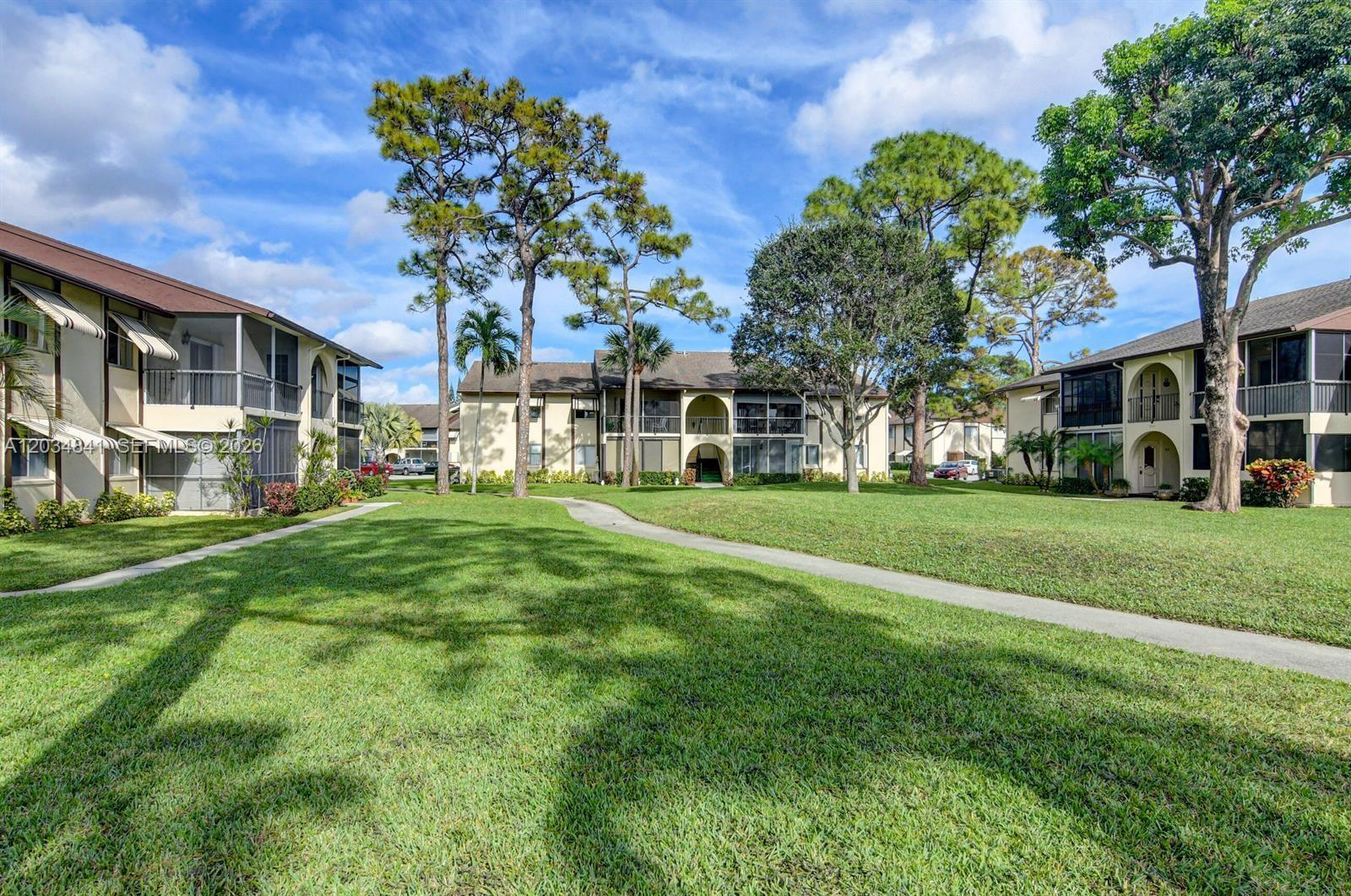 3490 La Jardin Ct # 2, Green Acres FL 33463 photo 2
