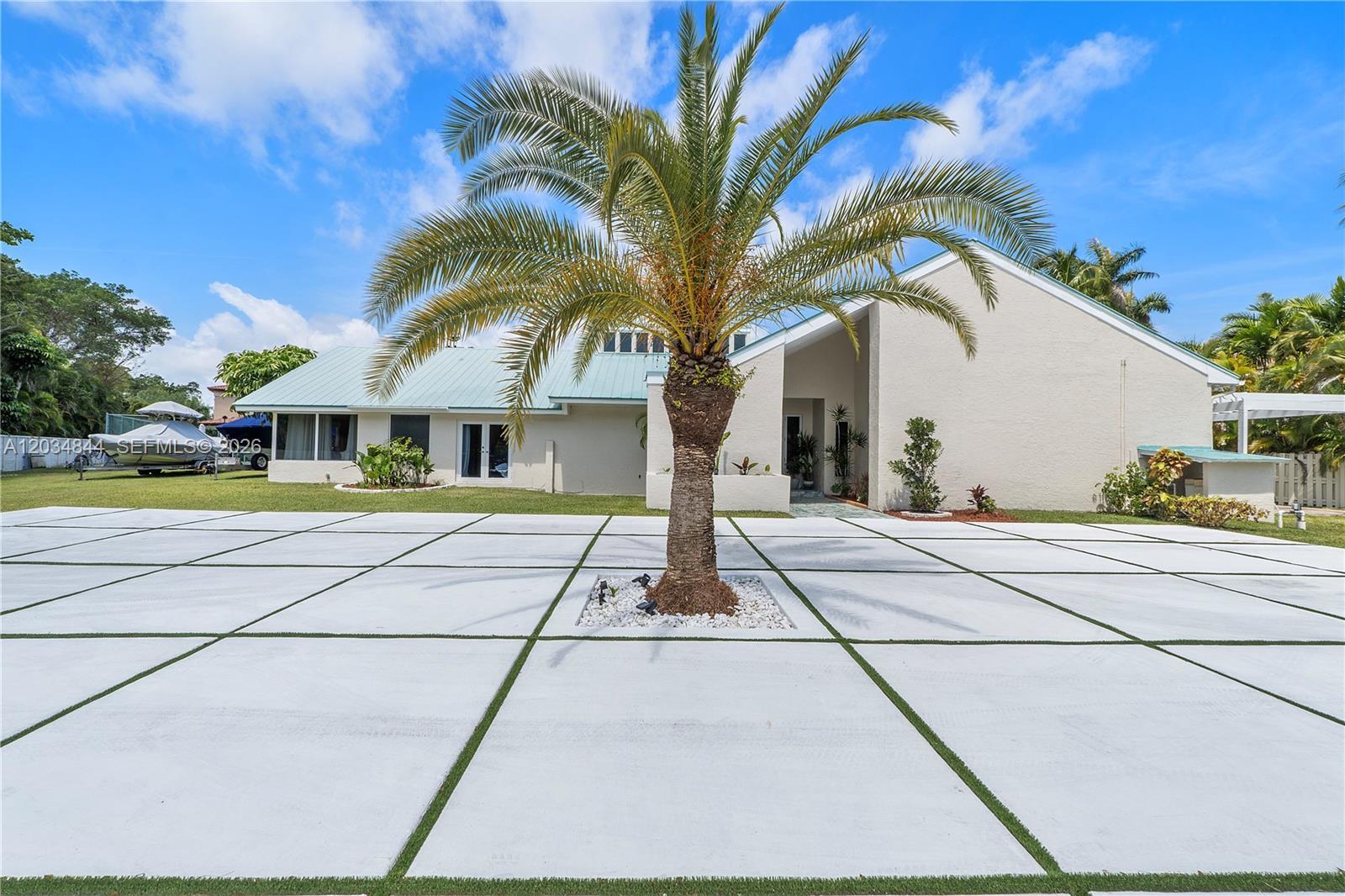 17640 Old Cutler Rd, Palmetto Bay FL 33157 photo 3