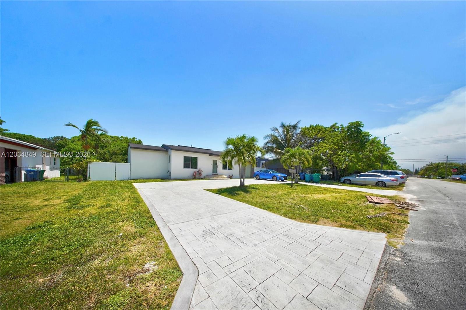 420 NW 145th St, Miami FL 33168 photo 2