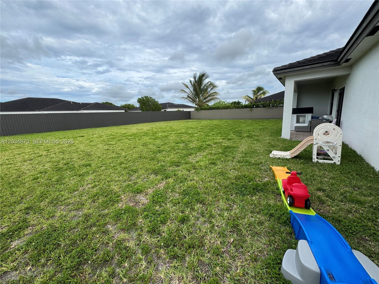 21483 SW 132nd Pl, Miami FL 33177 photo 4