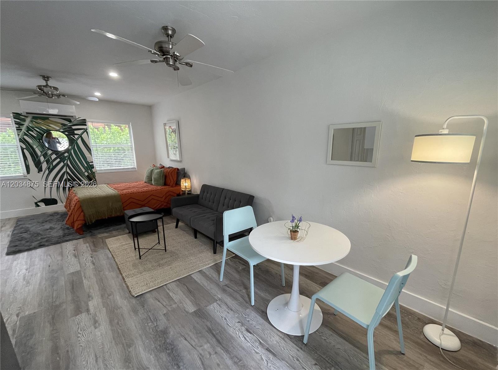 Miami, FL 33136 photo 2