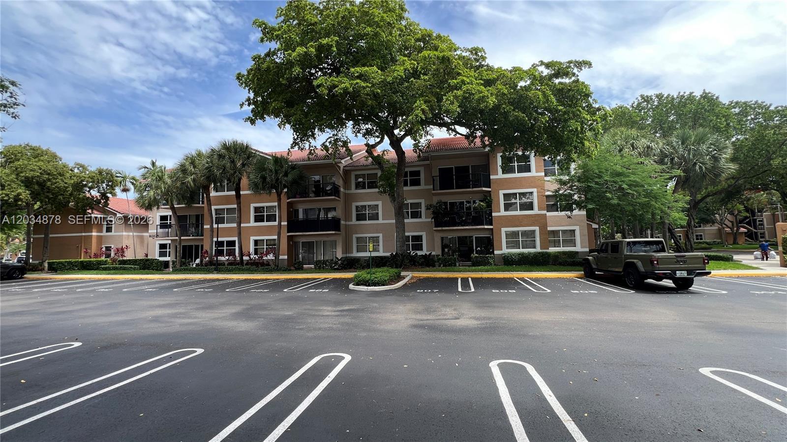8851 Wiles Rd # 108, Coral Springs FL 33067 photo 2