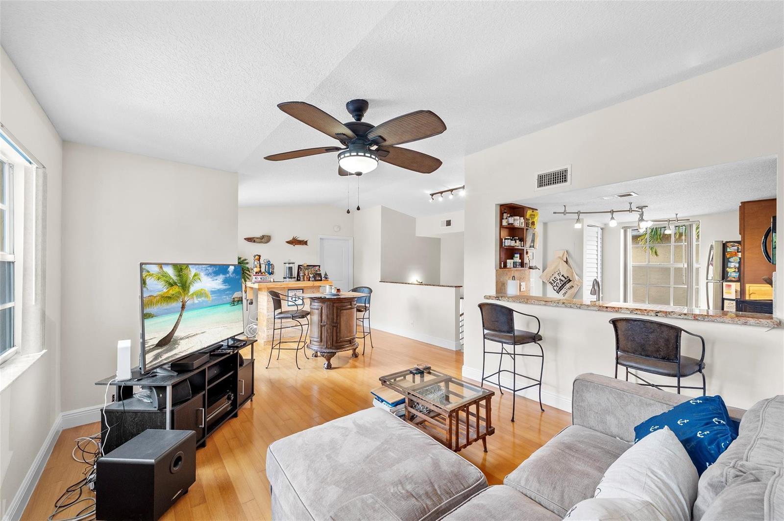 1035 Lake Shore Drive # 105, Lake Park FL 33403