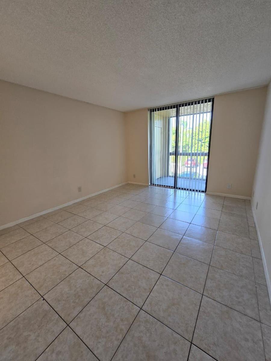 737 SE 1st Way # 208, Deerfield Beach FL 33441 photo 2