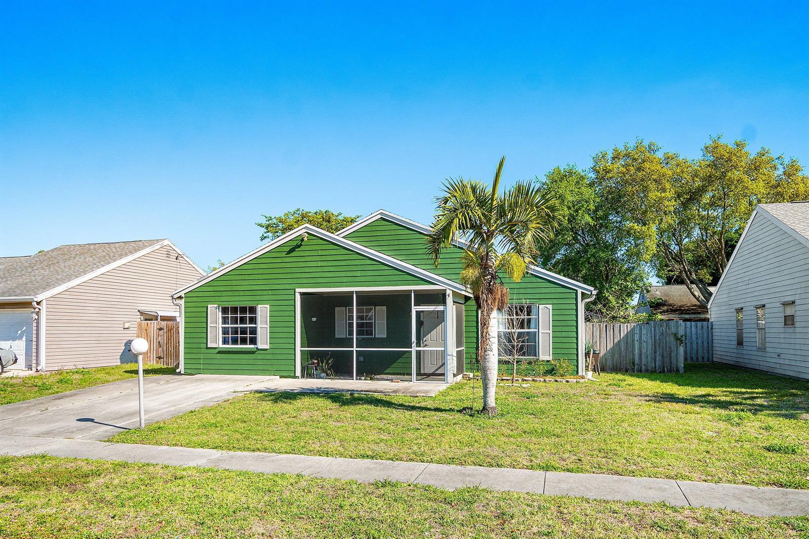 7883 Blackwood Lane, FL 33467 photo 2