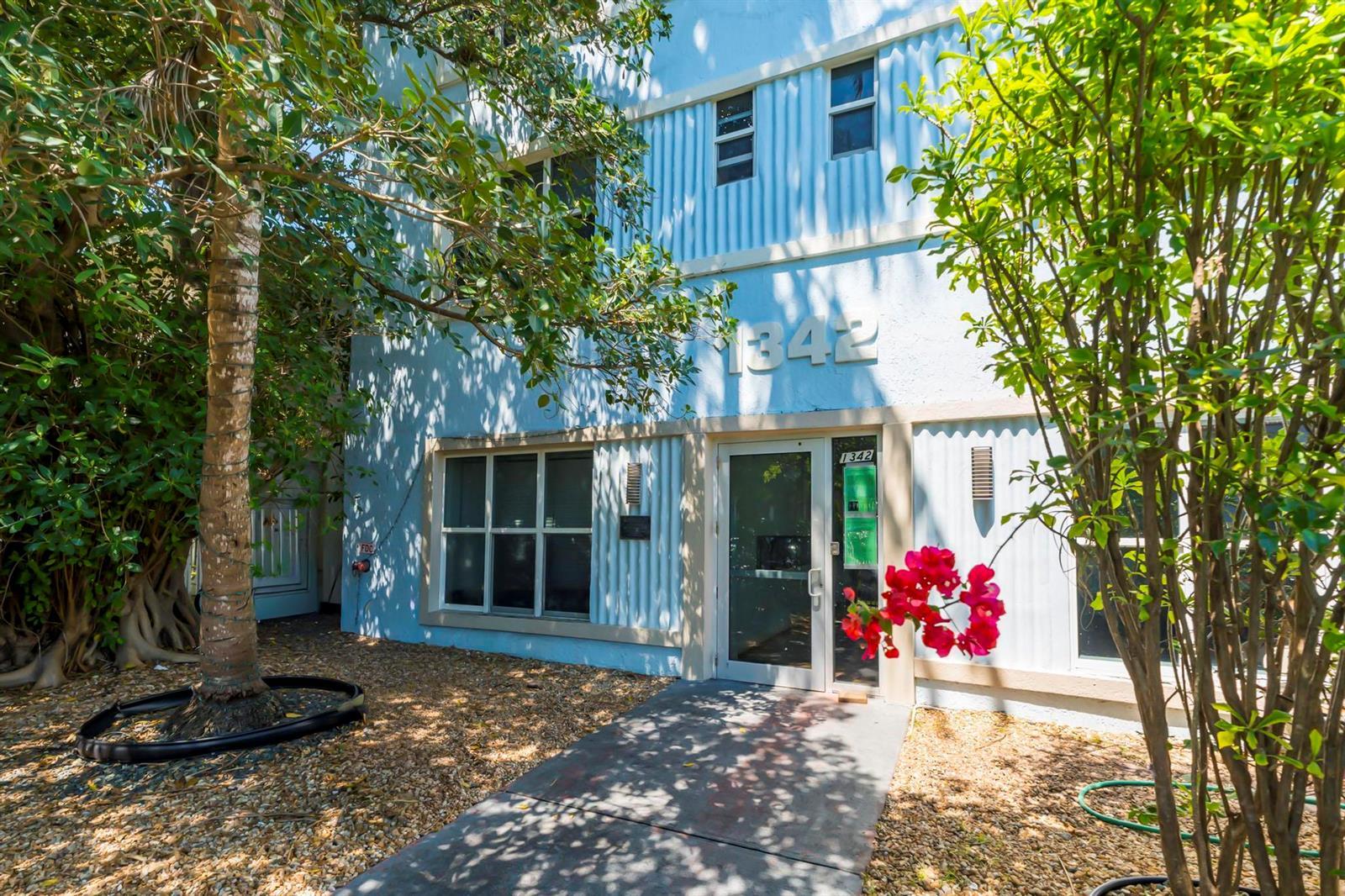 1342 Drexel Avenue # 206, Miami Beach FL 33139 photo 3