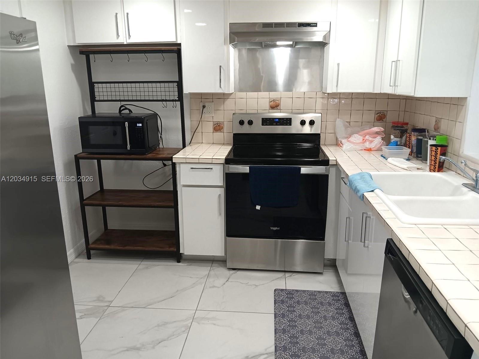 3551 NE 169th St # A, North Miami Beach FL 33160 photo 2