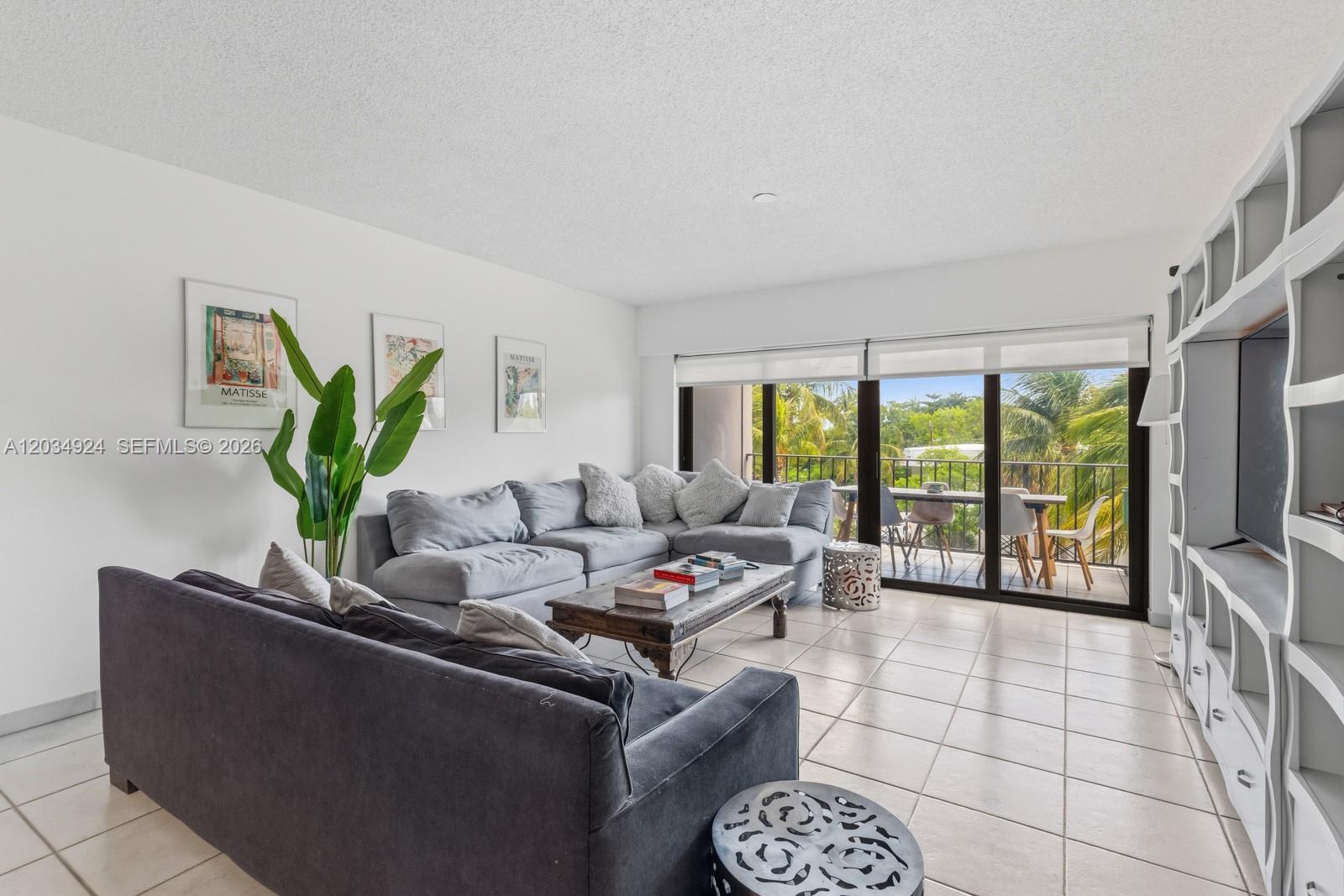 575 Crandon Blvd # 413, Key Biscayne FL 33149 photo 2