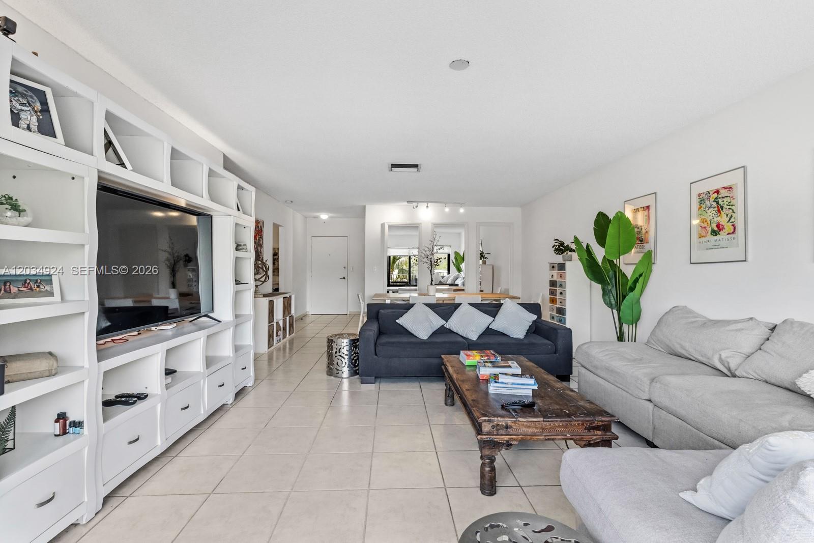575 Crandon Blvd # 413, Key Biscayne FL 33149 photo 3