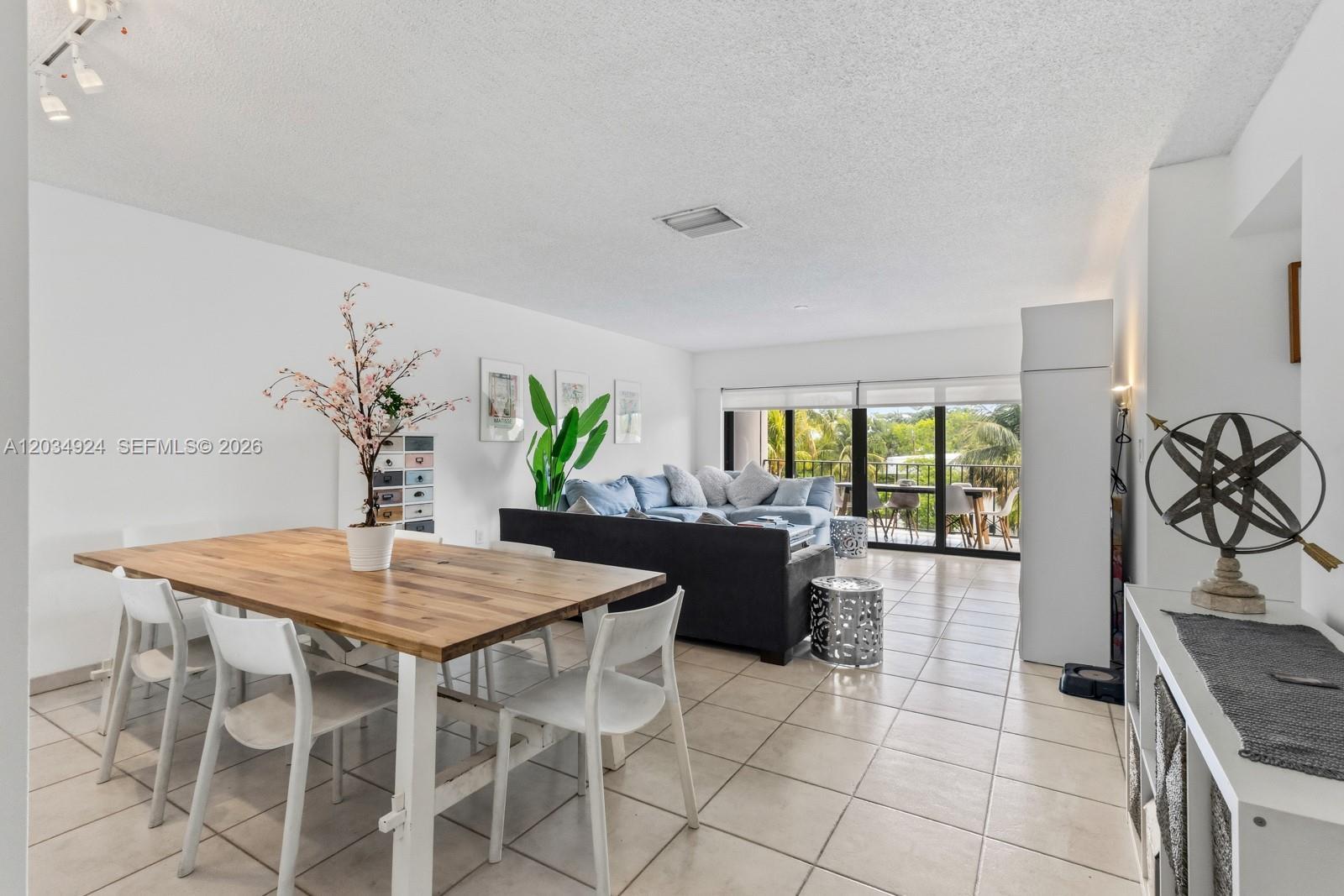 575 Crandon Blvd # 413, Key Biscayne FL 33149 photo 4