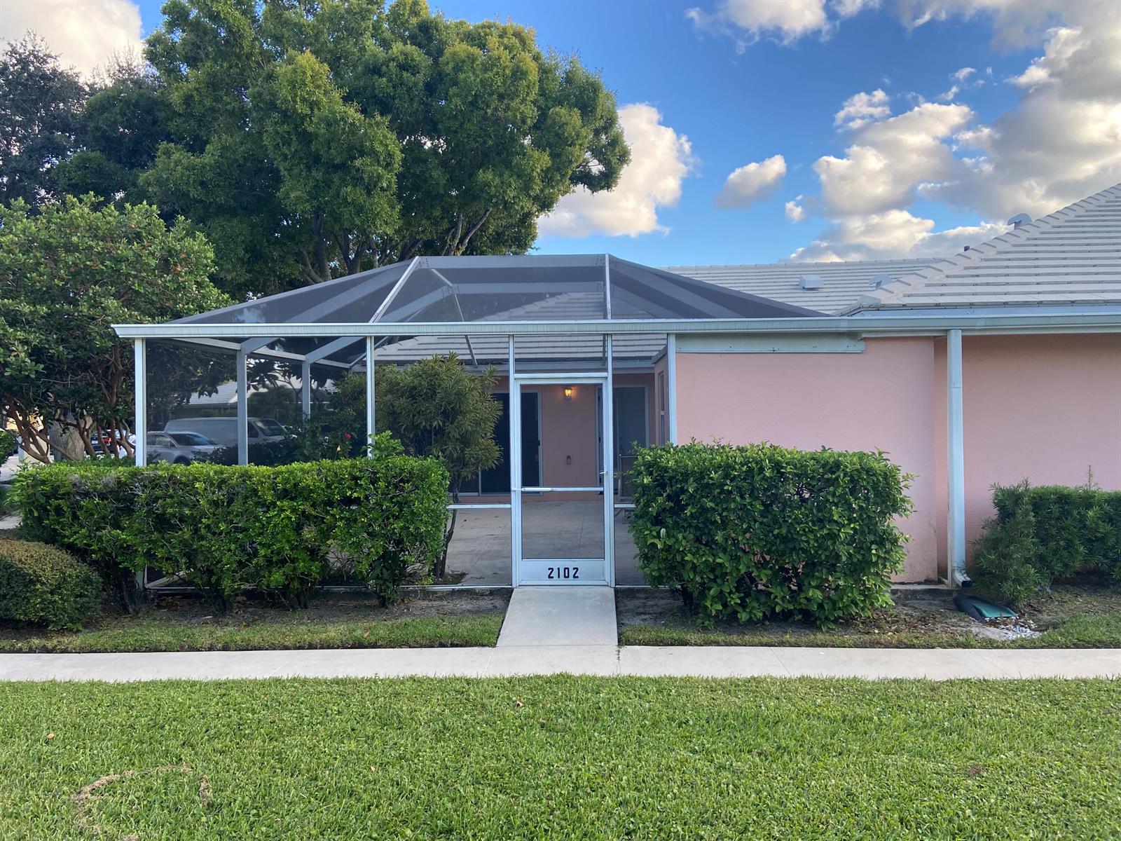 2102 Appleton Court, Palm Beach Gardens FL 33403 photo 2
