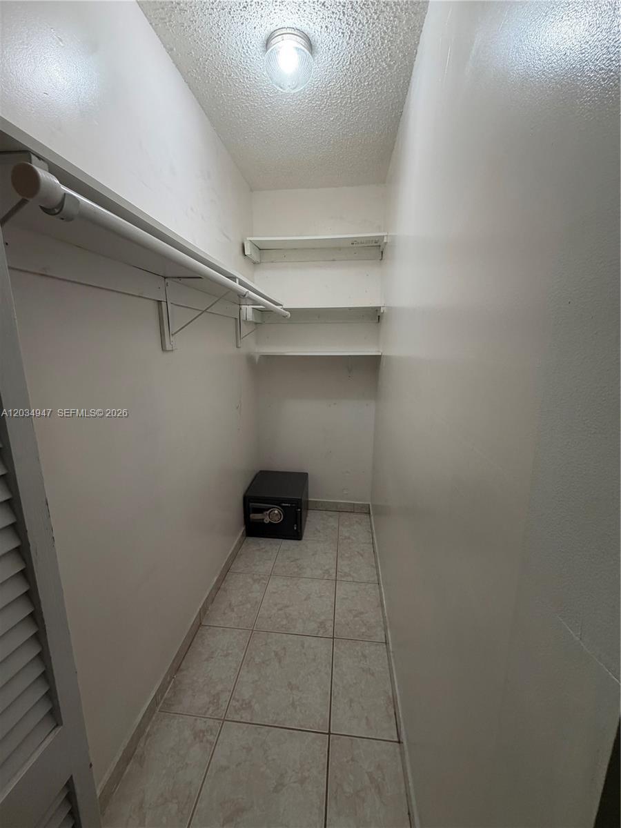15431 SW 101st Ave, Miami FL 33157 photo 5