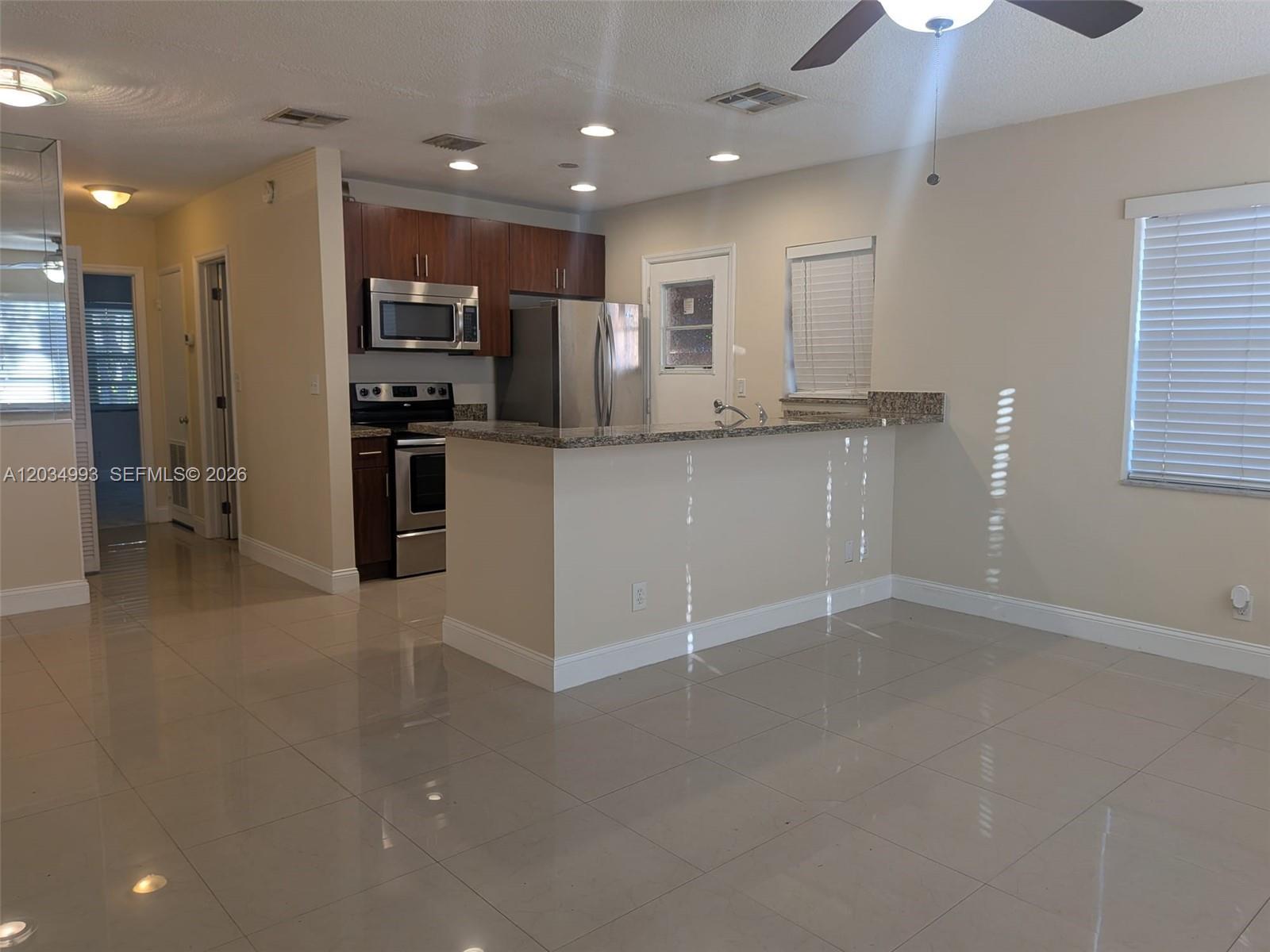 1104 NE 17th Ter # 2, Fort Lauderdale FL 33304 photo 5