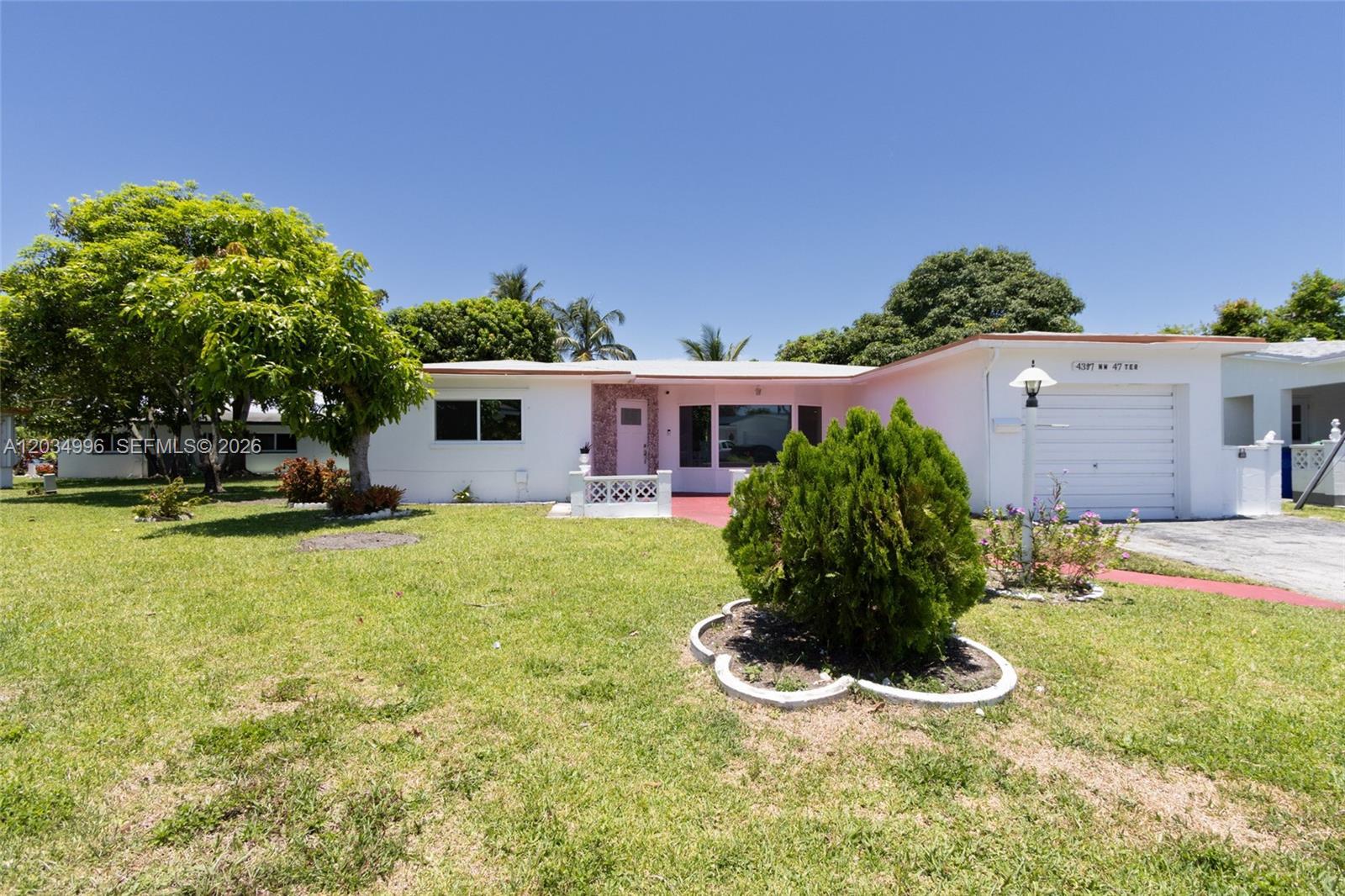 4397 NW 47th Ter, Lauderdale Lakes FL 33319 photo 3