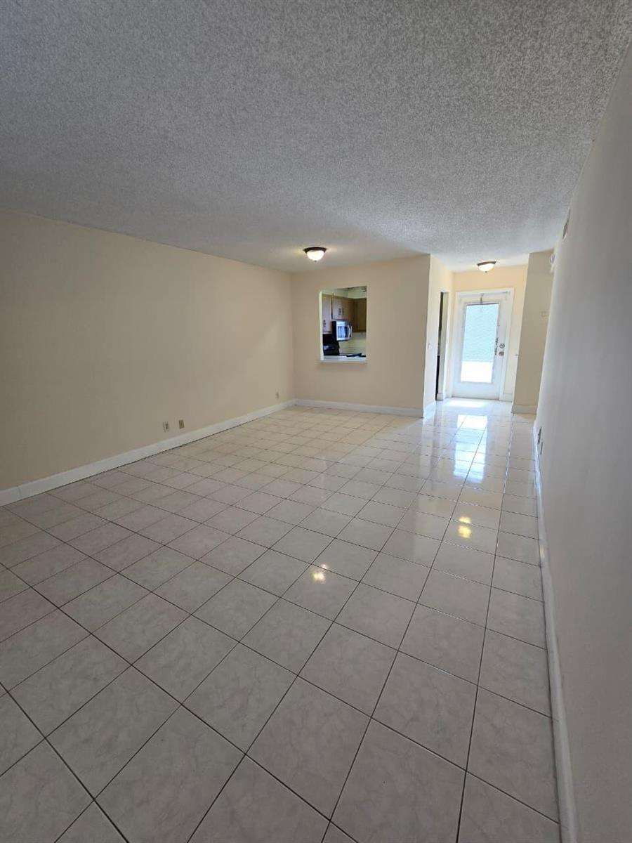 550 SE 2nd Avenue # G3, Deerfield Beach FL 33441 photo 2