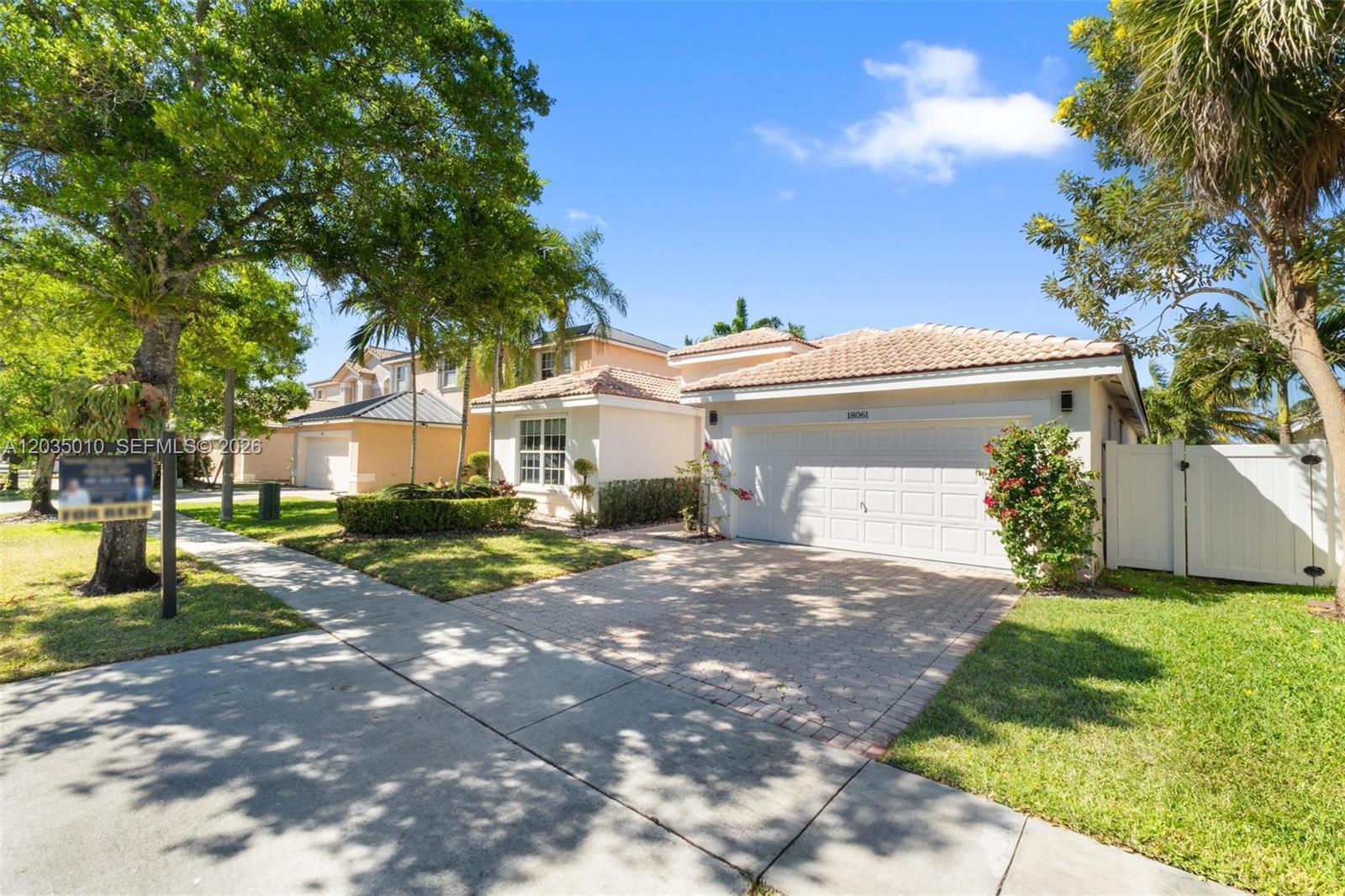18061 SW 33rd St, Miramar FL 33029 photo 3
