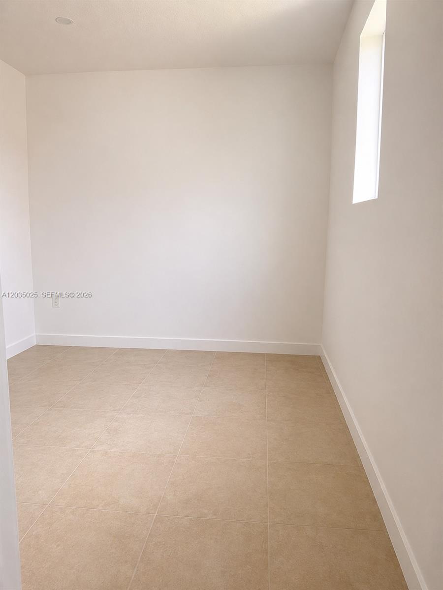 11931 SW 132nd Ave, Miami FL 33186 photo 2