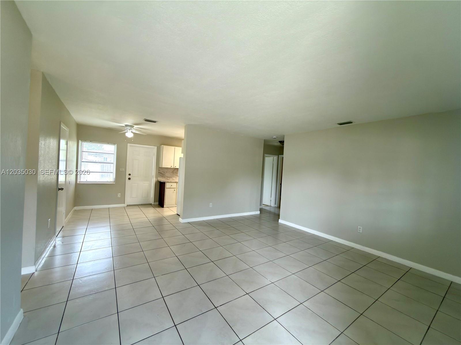 9815 Pan American Dr, Cutler Bay FL 33189 photo 2