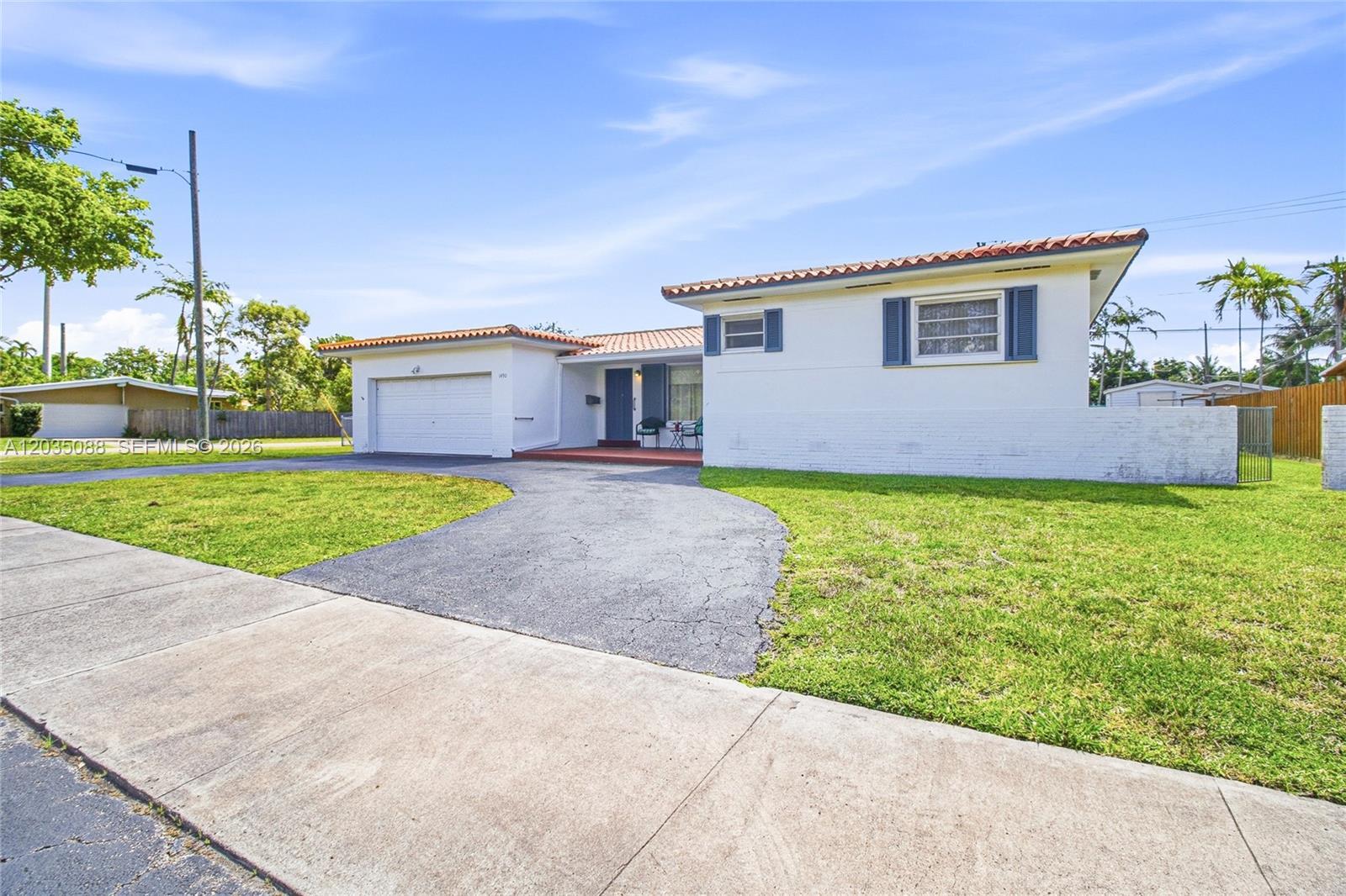 1490 Ludlam Dr, Miami Springs FL 33166 photo 2