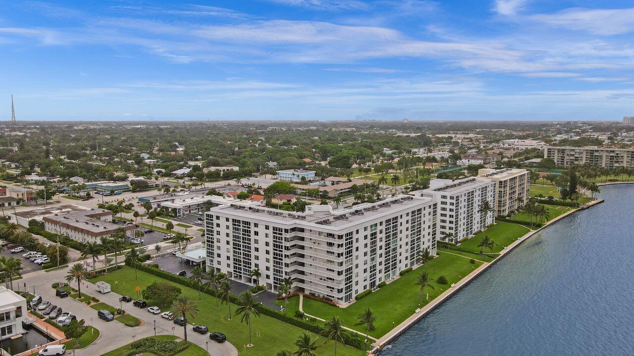 301 Lake Shore Drive # 809, Lake Park FL 33403 photo 2