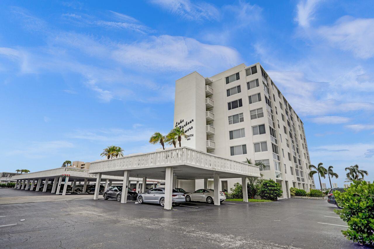 301 Lake Shore Drive # 809, Lake Park FL 33403 photo 3