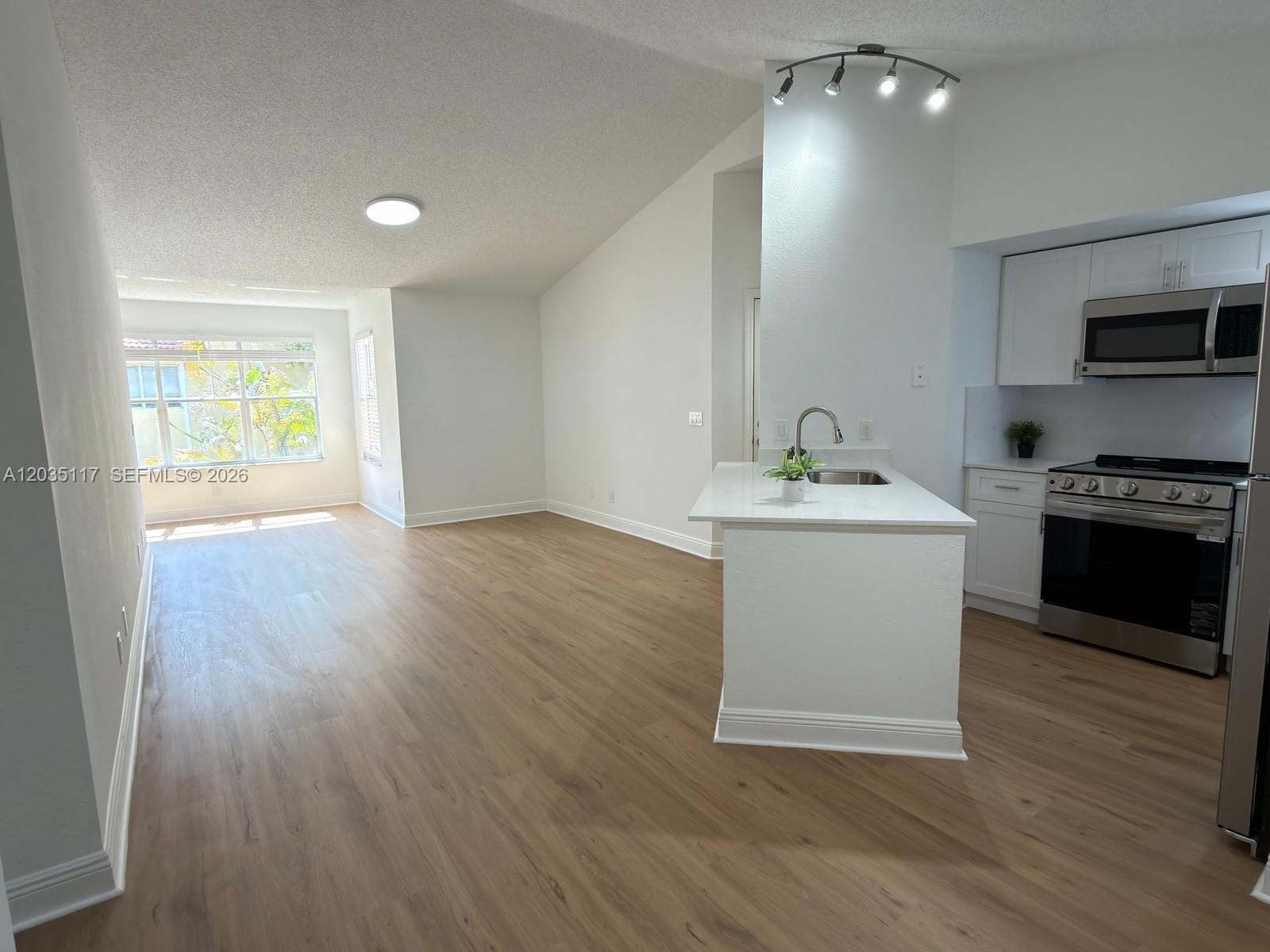 12840 Vista Isles Dr # 627, Sunrise FL 33325 photo 3