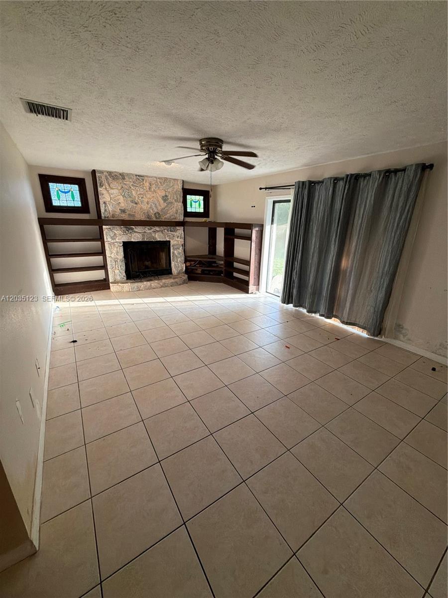 3603 W Wilderness Dr W, Fort Pierce FL 34982 photo 4