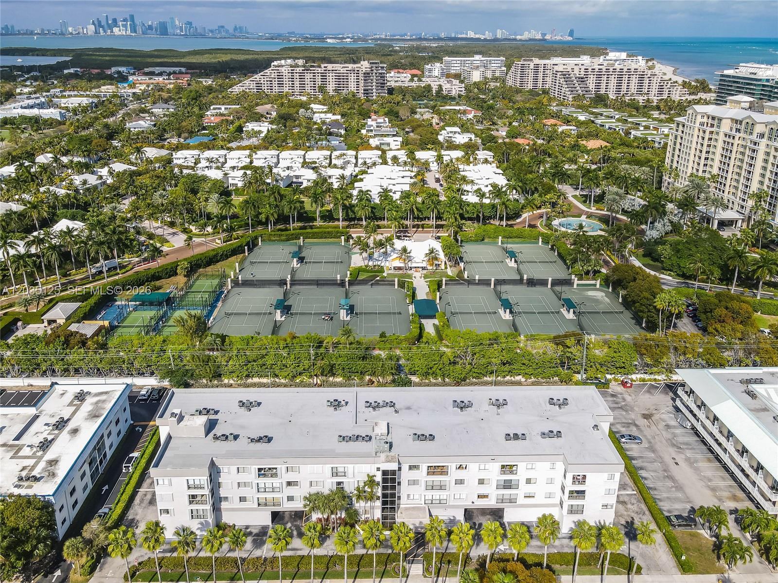 Key Biscayne, FL 33149 photo 2
