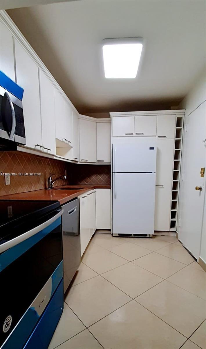 1251 NE 108th St # 423, Miami FL 33161 photo 4