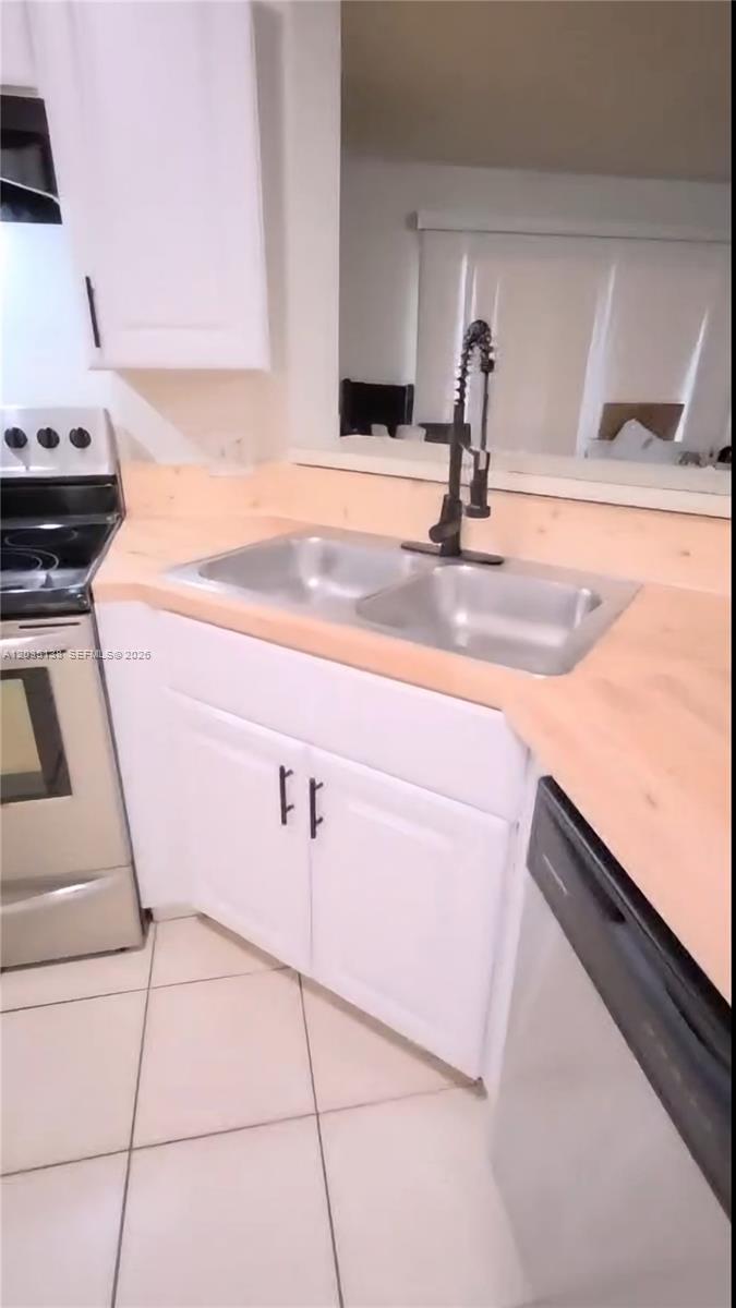 3465 NW 44th St # 103, Oakland Park FL 33309 photo 3