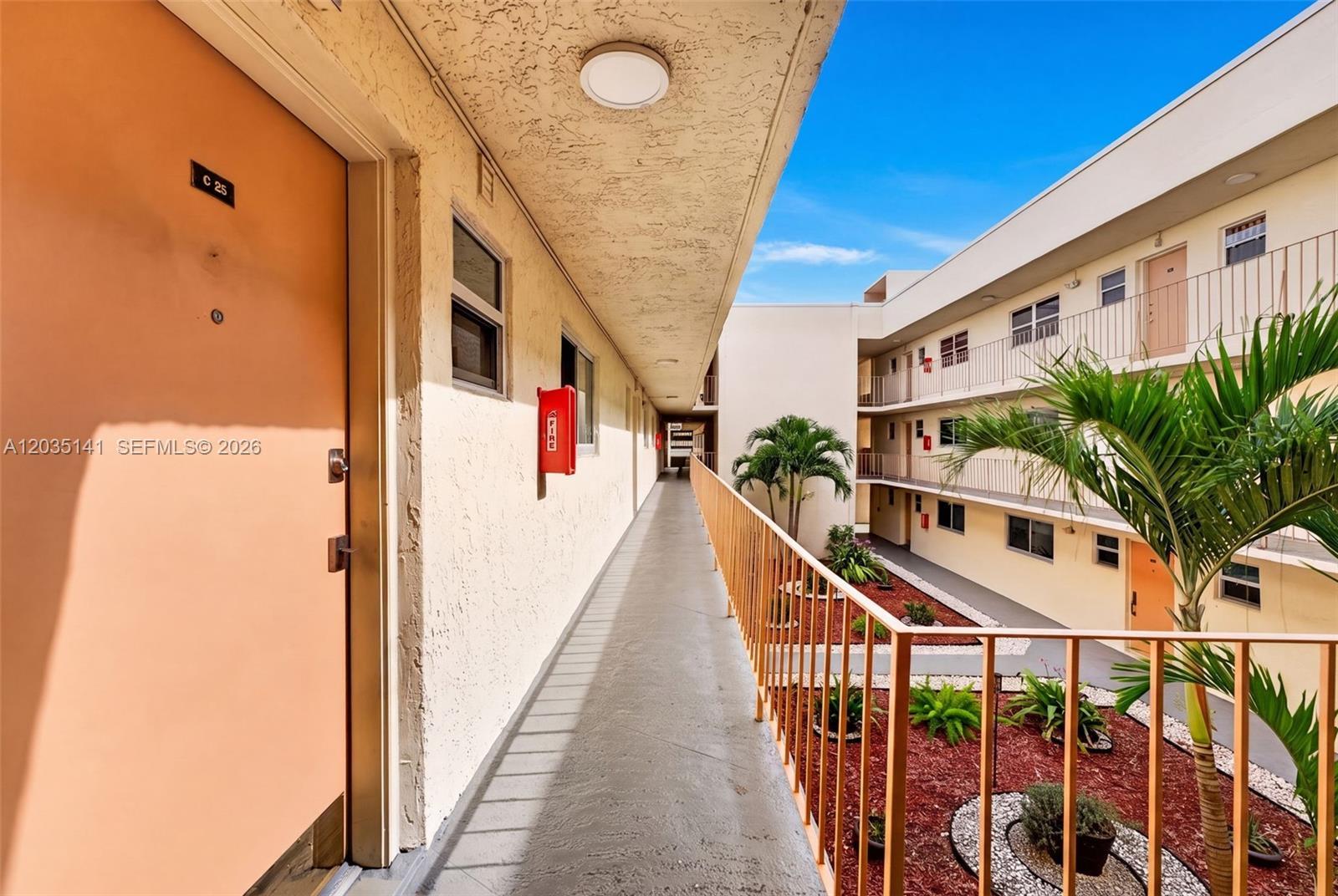 10300 Coral Way # C25, Miami FL 33165 photo 4