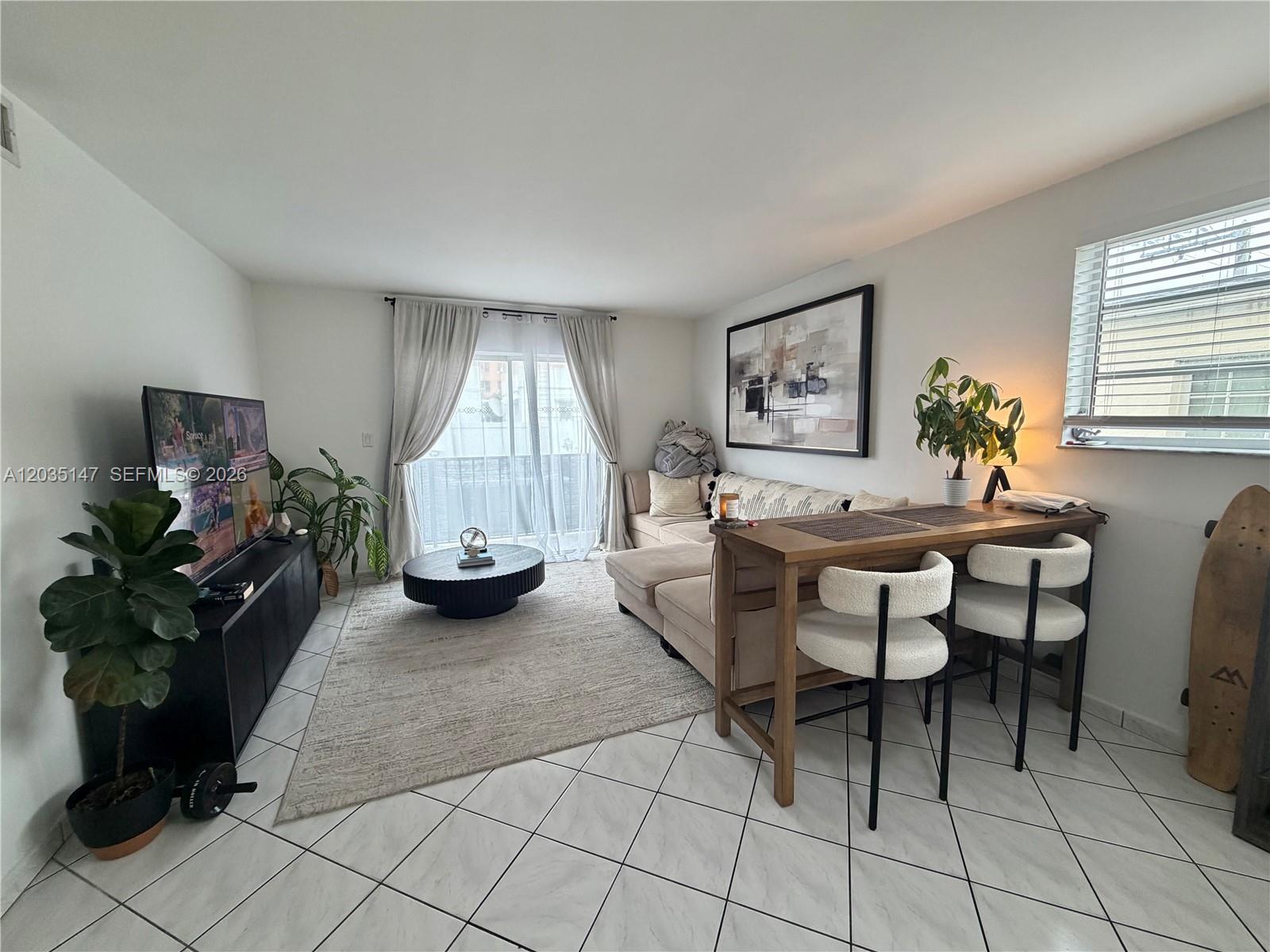 821 Euclid Ave # 304, Miami Beach FL 33139 photo 3