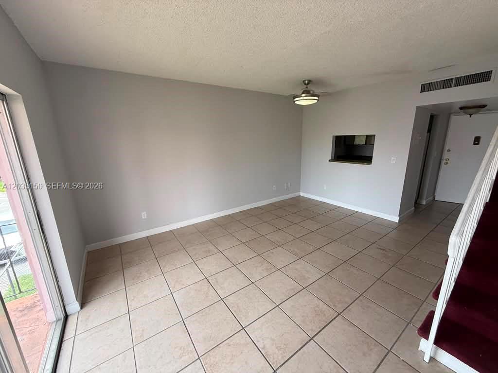 1255 W 53rd St # 204, Hialeah FL 33012 photo 2
