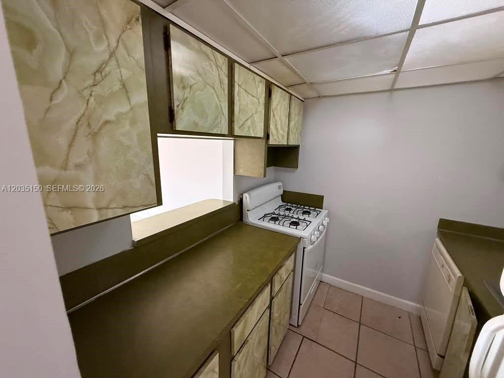 1255 W 53rd St # 204, Hialeah FL 33012 photo 5