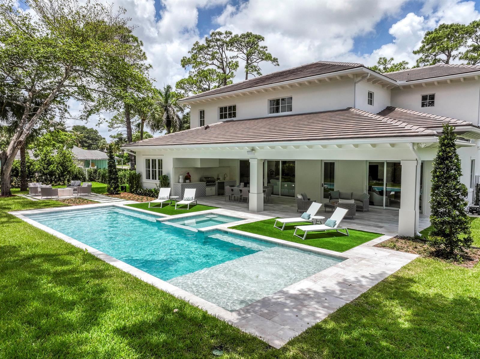 5528 Hibiscus Road, Jupiter FL 33458 photo 3