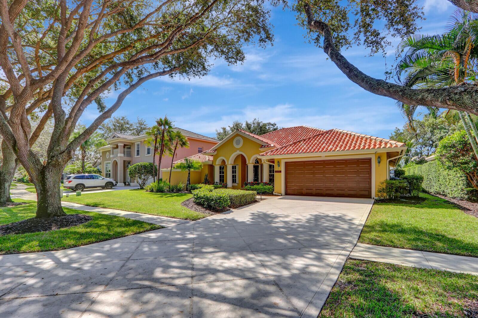 1097 Egret Circle N, Jupiter FL 33458 photo 2