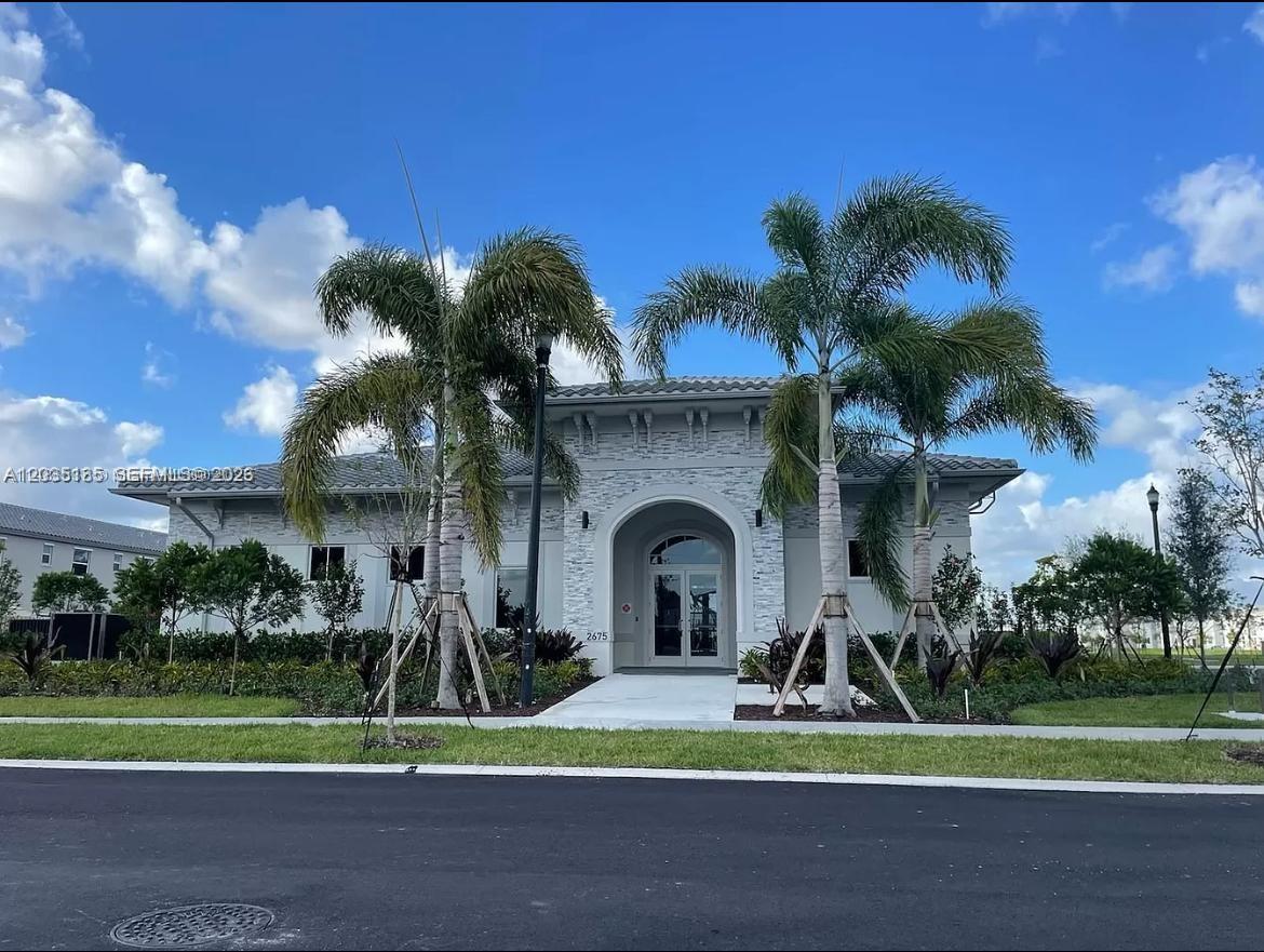 1718 SE 26th Ter, Homestead FL 33035 photo 4
