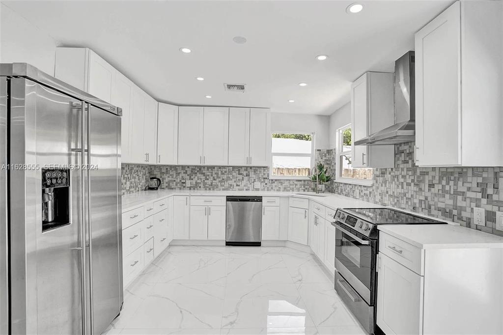 3421 Dover Road, Pompano Beach FL 33062 photo 4