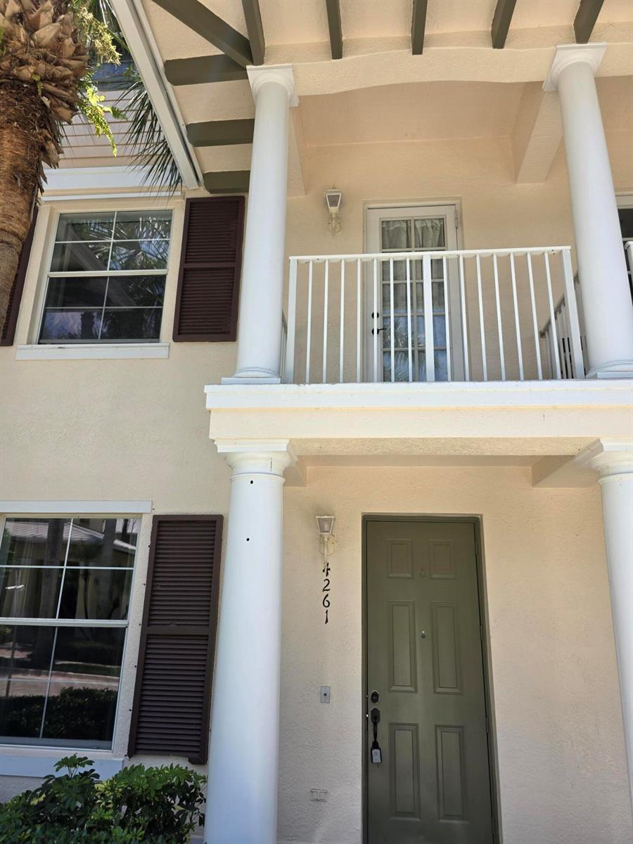 4261 E Main Street E, Jupiter FL 33458