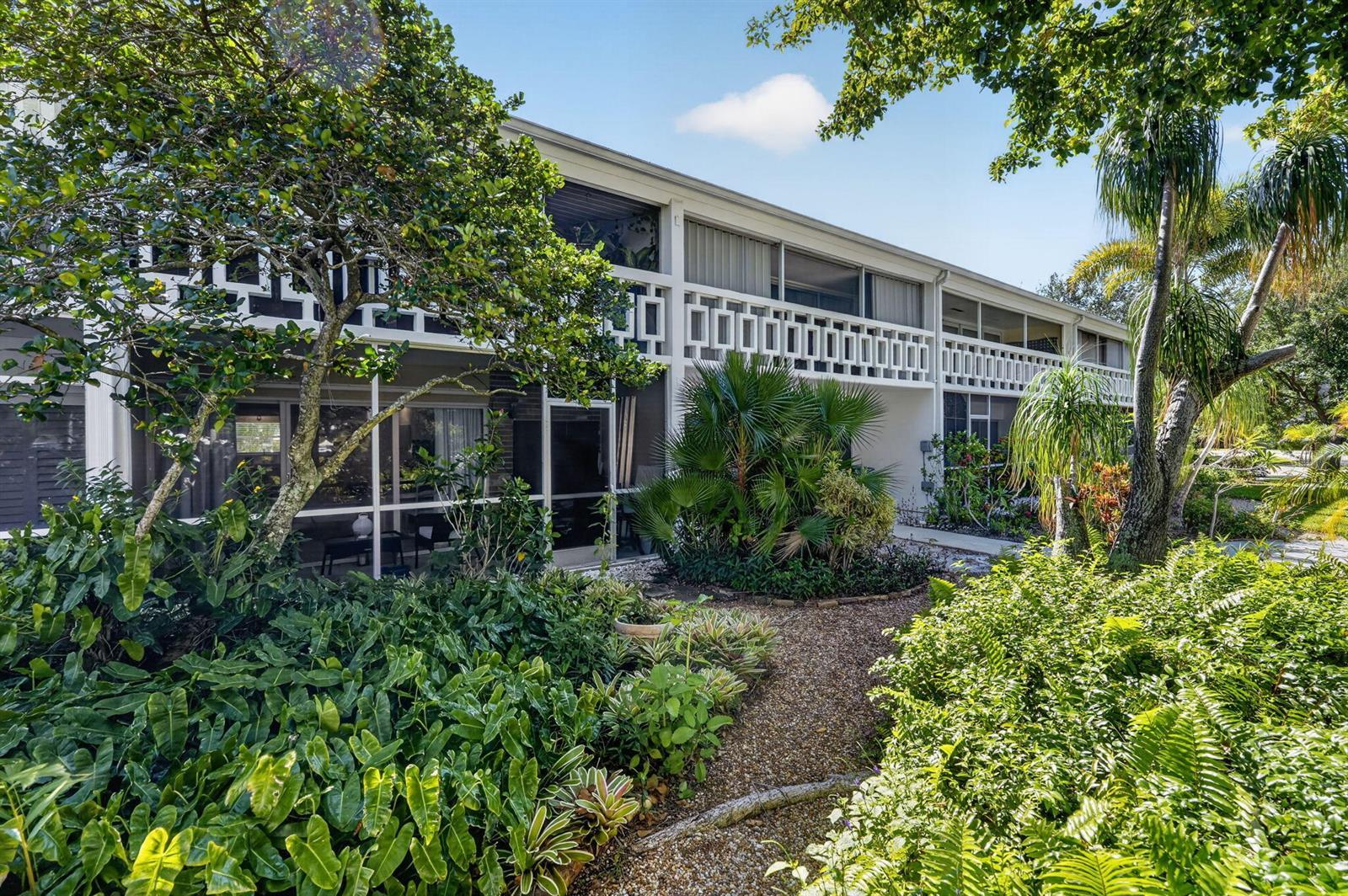 91 Willow Road # 104, Tequesta FL 33469 photo 3