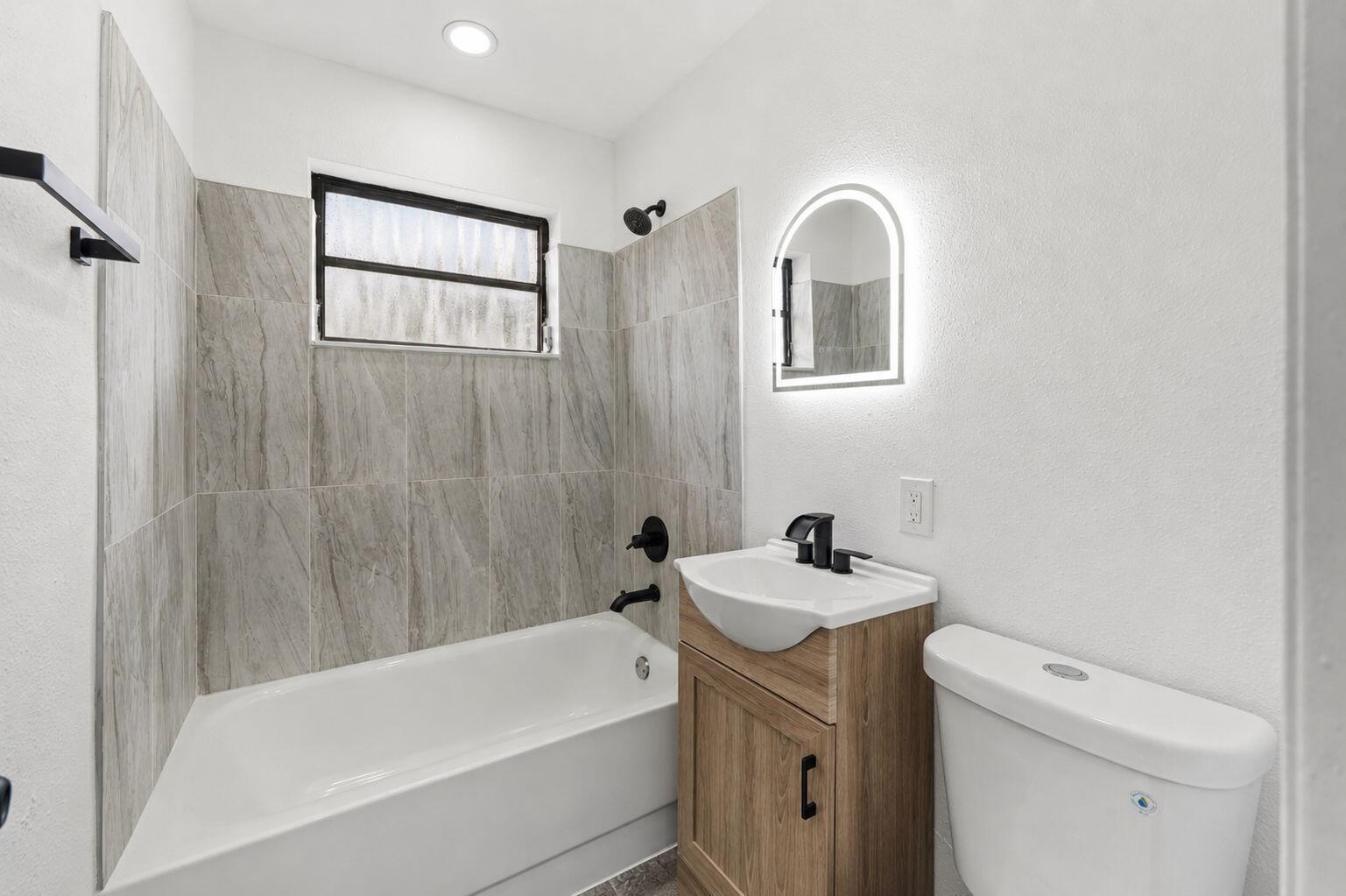 1326 8th Street, West Palm Beach FL 33401 photo 3