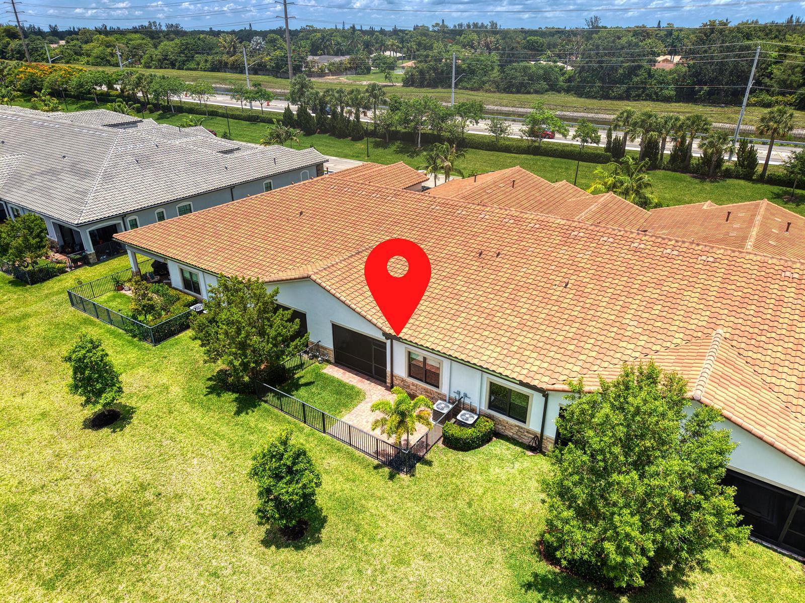 7524 N Blue Spring Drive, Parkland FL 33067 photo 3