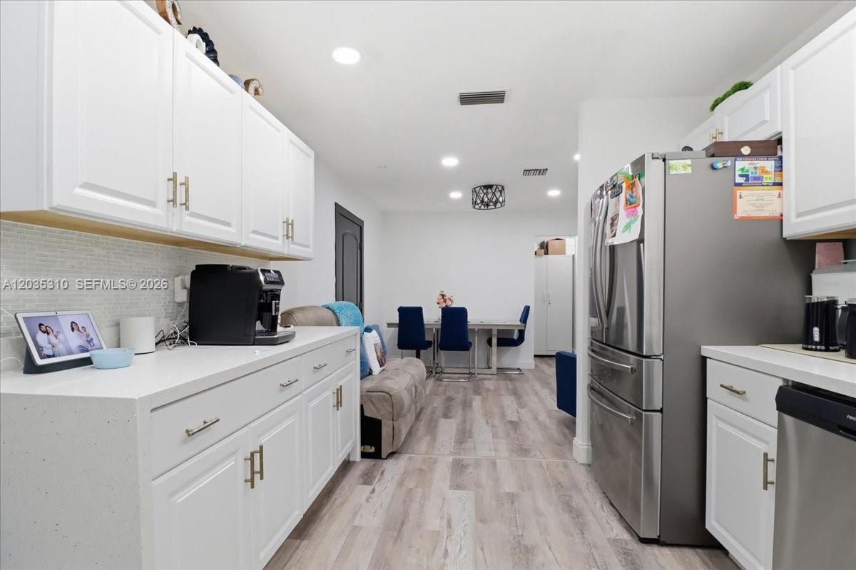 7551 Polk St, Hollywood FL 33024 photo 4